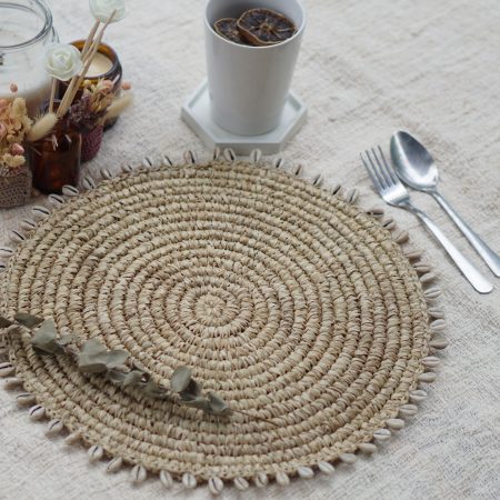 075.10-Shell-Placemat-Natural-1-1